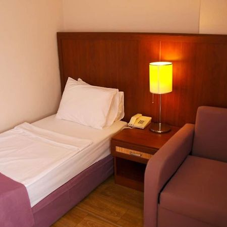 Avisos Hotel And Apartment Мармарис Экстерьер фото